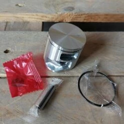 THSINDE Kolbensatz Husqvarna 555 560 560XP 562 JONSERED CS2258 46mm